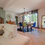 Holiday home Les Lys