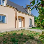 Holiday home Les Lys Saint-Julien-les-Villas