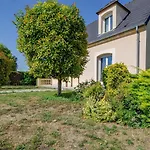 Les Lys Saint-Julien-les-Villas