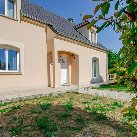 Dom wakacyjny Les Lys Saint-Julien-les-Villas